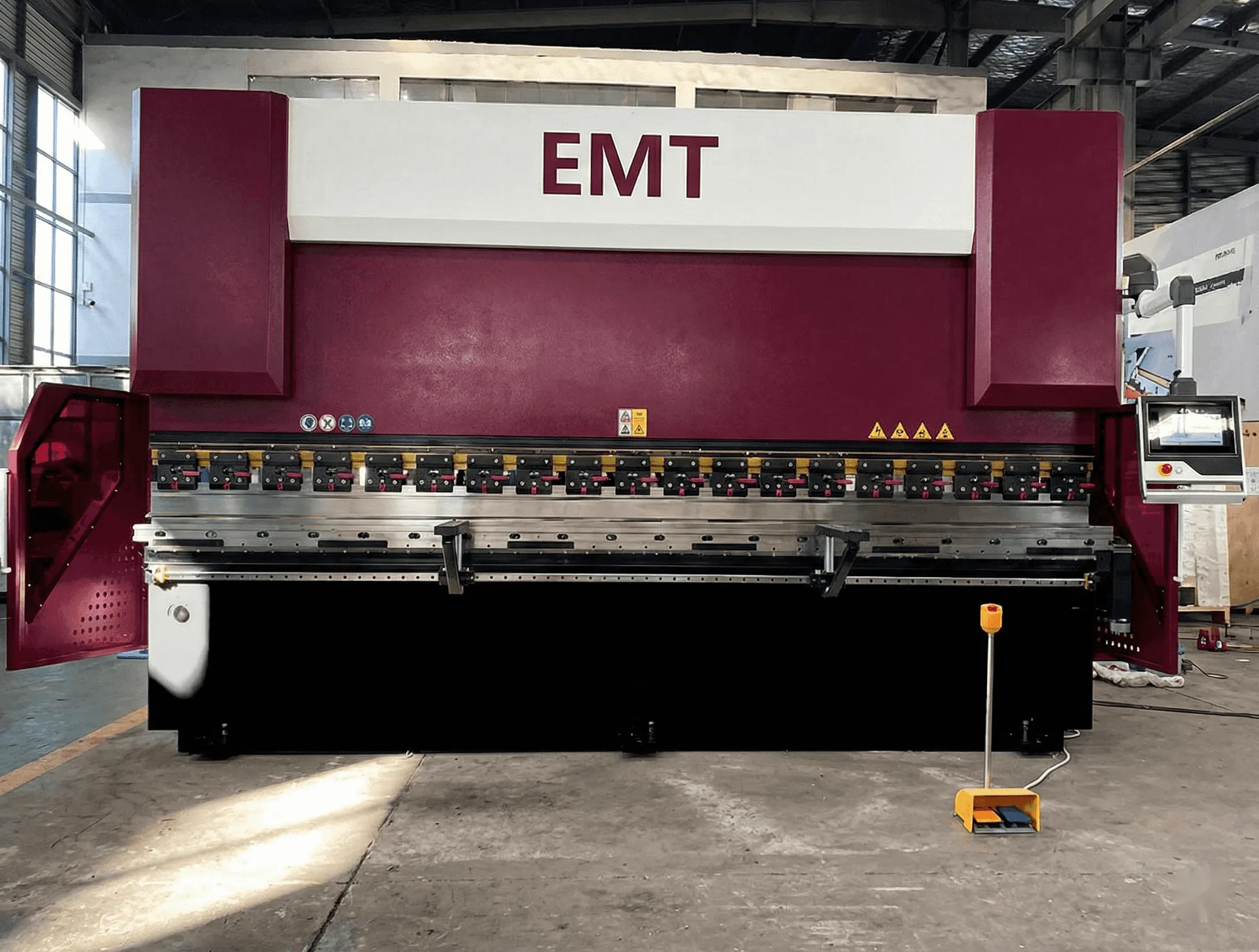 Гибочный пресс с ЧПУ - Изображение 2