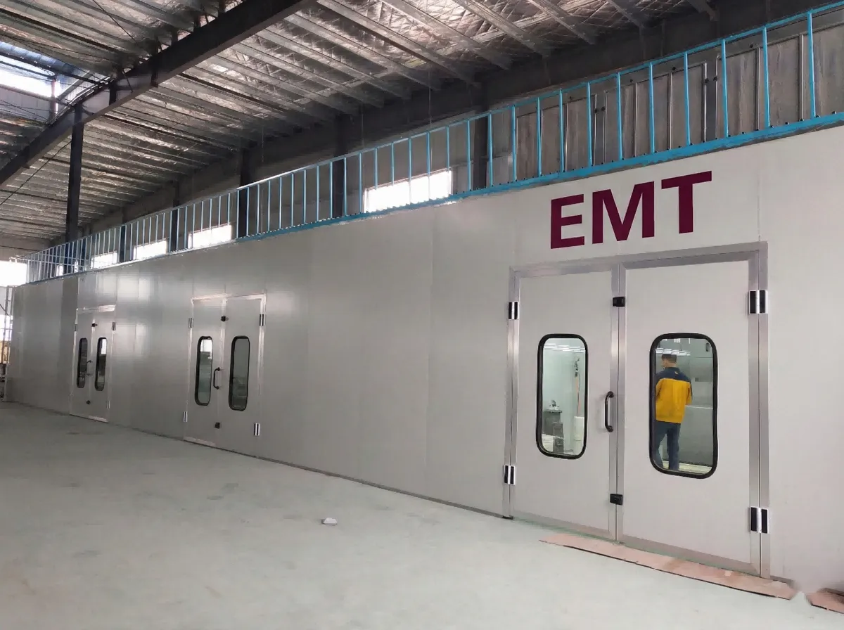 Окрасочный цех для мебели из массива